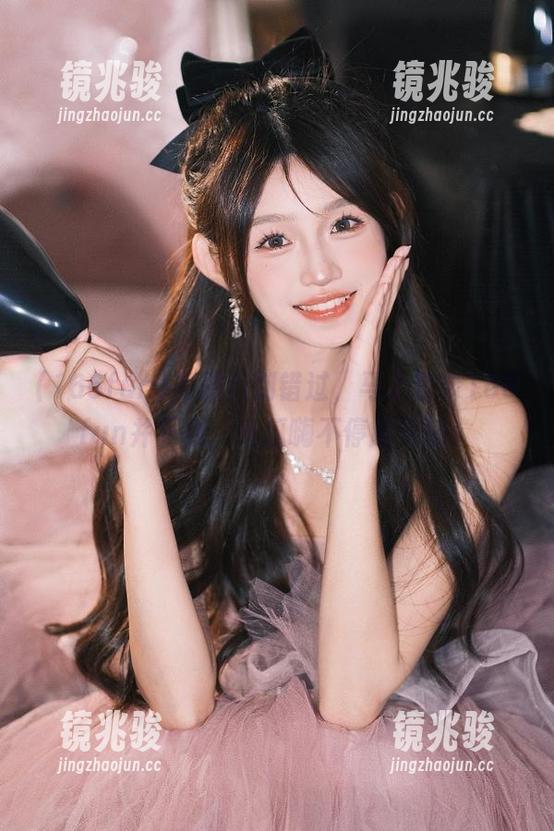 美眉们别错过，马上登录166fun并下载，吃瓜嗨不停超带感！