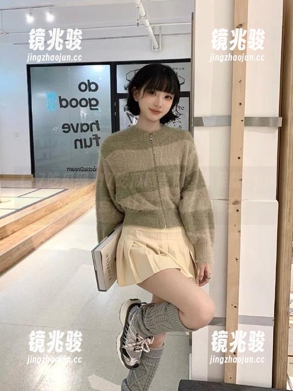 17吃瓜网官网：苹果版app，聚焦热点，让你成为吃瓜高手！