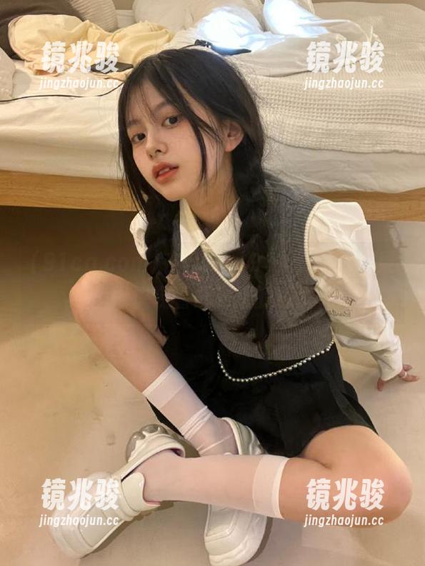 在www,91cg.com苹果版里畅快观看最劲爆的瓜事件！