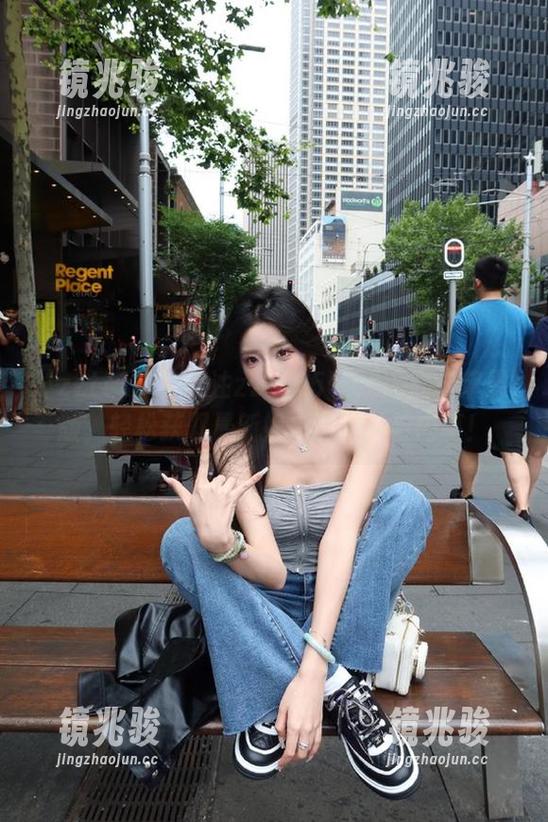 关注zztt155.ccm黑料苹果版，轻松获取最新娱乐圈八卦与内幕！