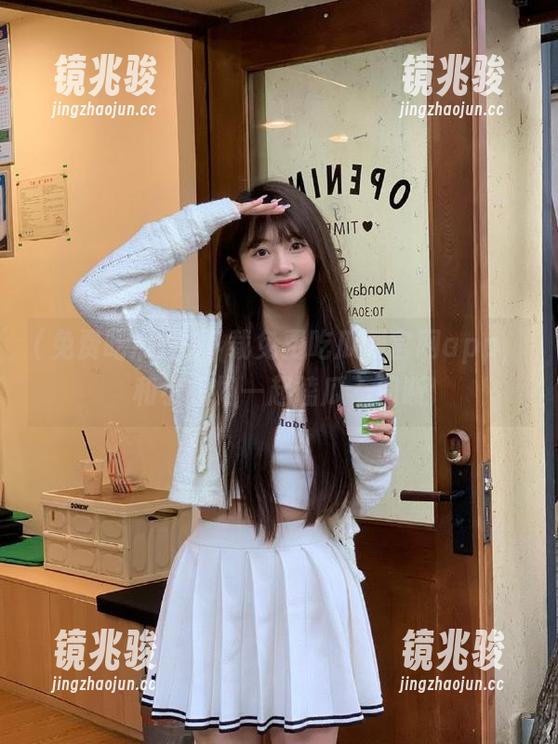 下载免费吃瓜网官网app，和小姐姐一起嗑瓜不间断