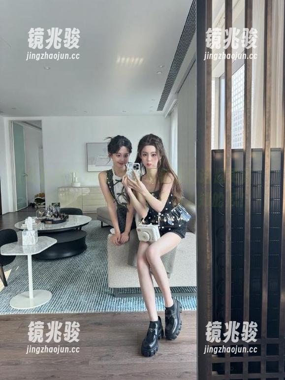 吃瓜网站最新热门话题更新，带你深扒网络上那些不为人知的瓜！