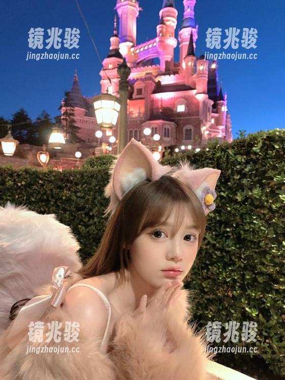 娱乐718吃瓜换网址首发最新精彩资源，粉丝福利不断