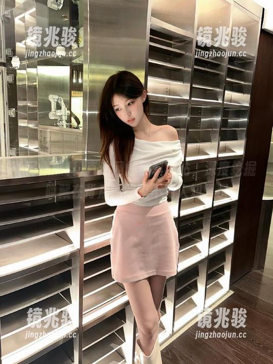 直达网爆黑料网站，深度挖掘隐藏在背后的明星不为人知黑料